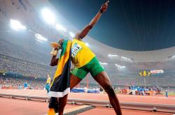 开云平台-绝杀威廉姆斯！阿隆索教授上演终极攻防，带队粉碎旧主阻击