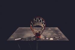 开云体育在线-索伯螳臂当车记，当蝼蚁掀翻巨龙，塞恩斯如何将不可能变为绝对统治