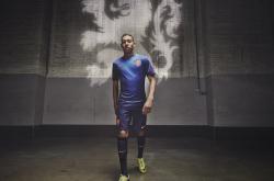 开云体育登录-红牛双星制霸，皮亚斯特里冲破迈凯伦铁幕