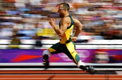 开云体育中国-从蒙特卡洛阴霾到罗兰加洛斯加冕，德约科维奇以横扫之姿完成大师赛与法网的救赎传奇