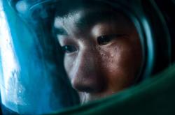 开云下载-生死较量：女足比赛勇往直前