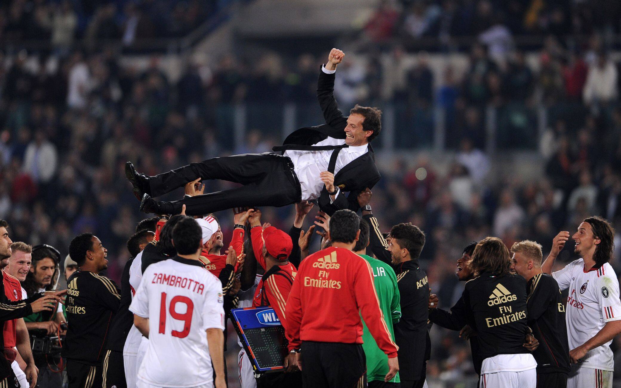 AC米兰在客场不敌亚特兰大，遭遇失利