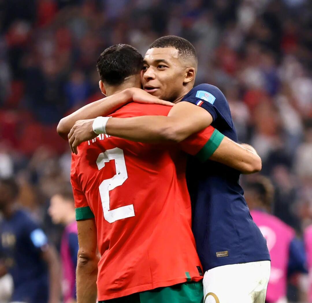 关于乌拉圭碾压摩洛哥，姆巴佩高光表现的信息