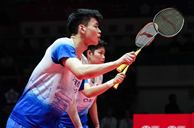 中国队鏖战波兰队,波尔关键制胜 中国队鏖战波兰队,波尔关键制胜