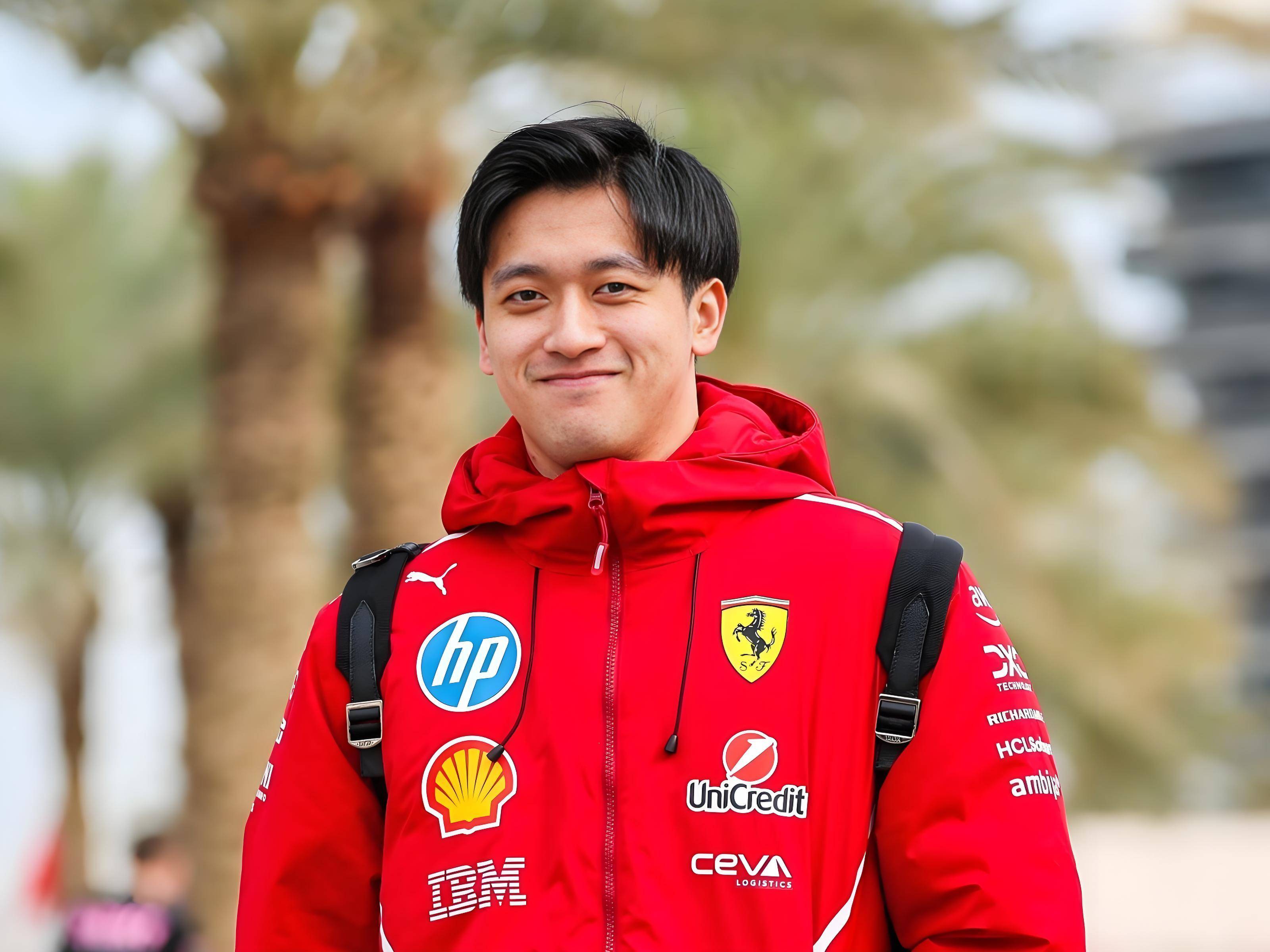 梅赛德斯绝杀红牛二队,周冠宇点燃赛场的简单介绍 梅赛德斯绝杀红牛二队,周冠宇点燃赛场的简单介绍