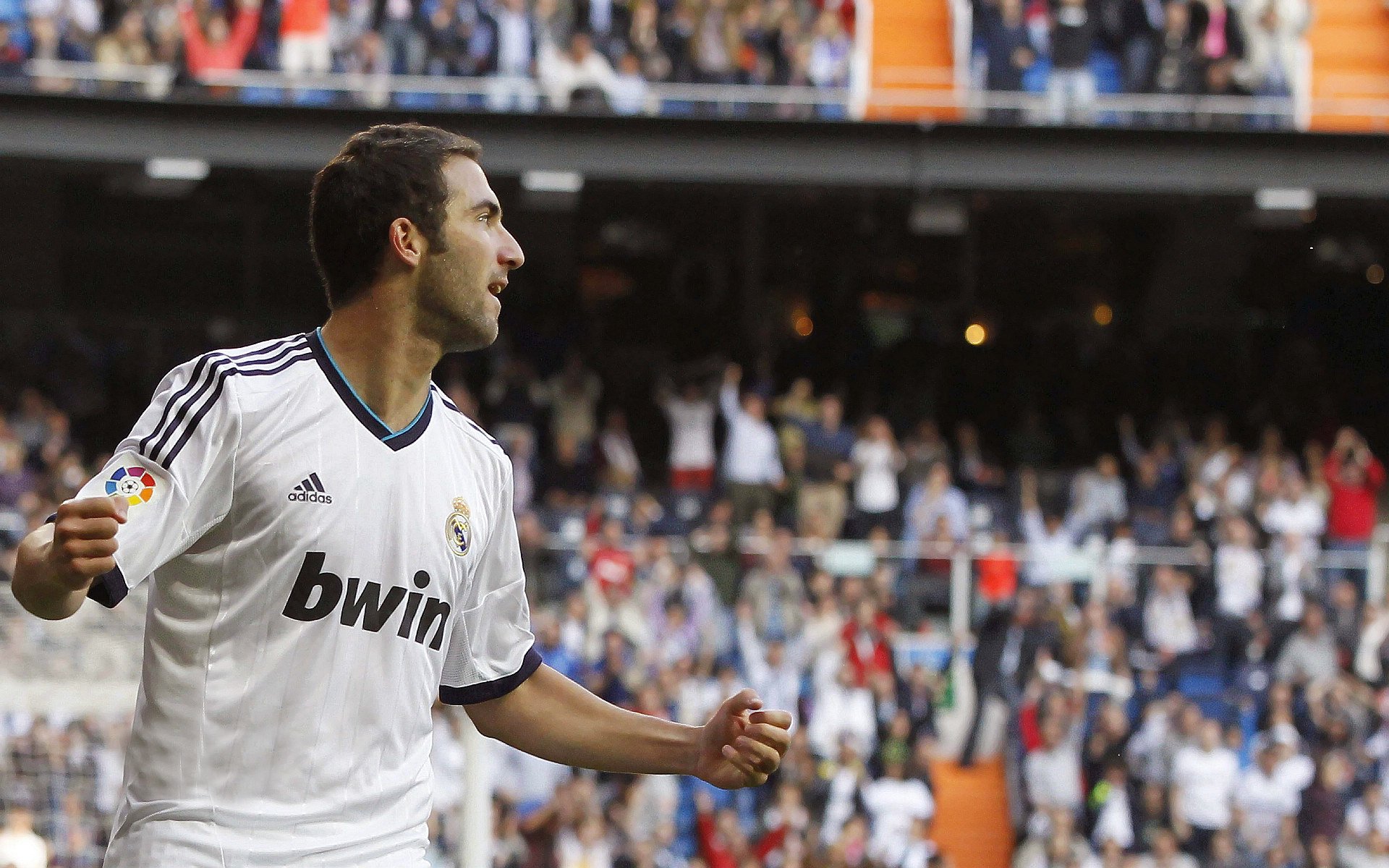 梁靖崑的德国战车式统治，当乒乓球场响起德意志战歌