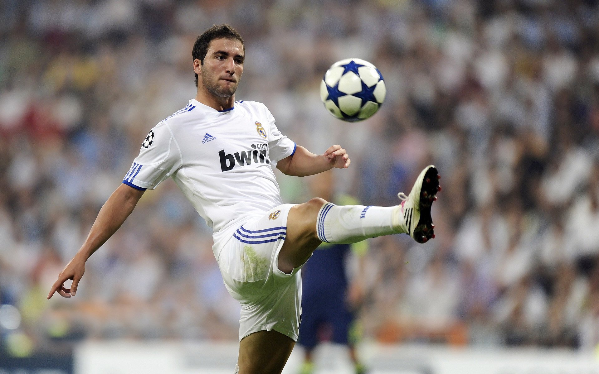 轻取曼联,孔德制胜!阿森纳战术转型的关键一步